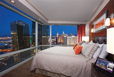 Las Vegas Center Strip Hotel Rooms & Suites .